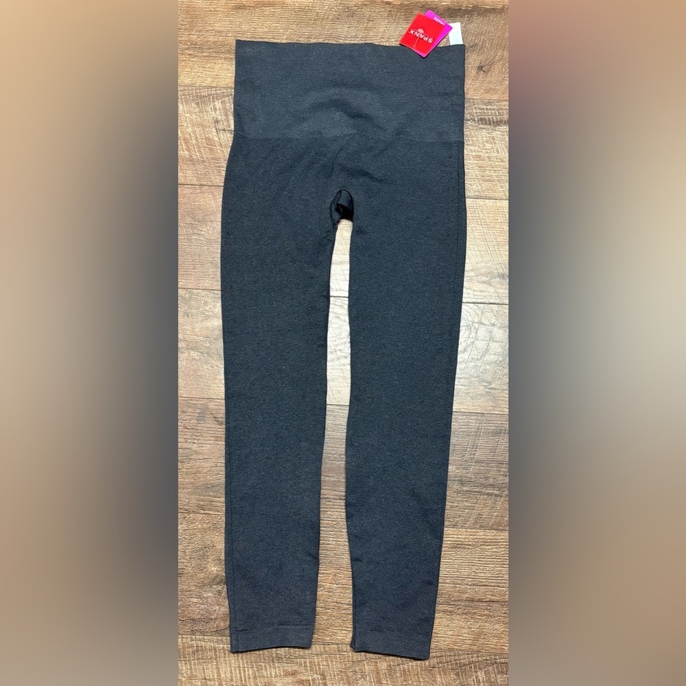NWT Spanx Look At Me Now Leggings In Heathered Charcoal Size 1XL